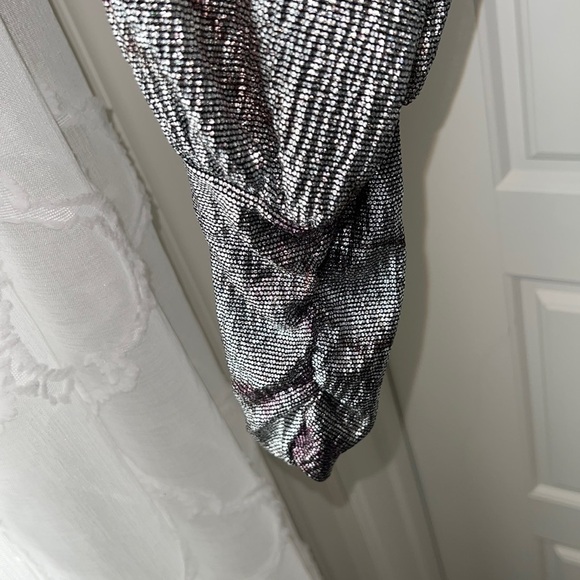 Maison d’ Amelie Shimmery Long Sleeve Blouse - Picture 4 of 4